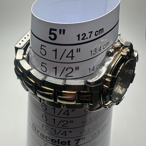 Women’s Relic Wet Model 2R1140 30mm Stainless Steel Divers Style Watch - Picture 8 of 8